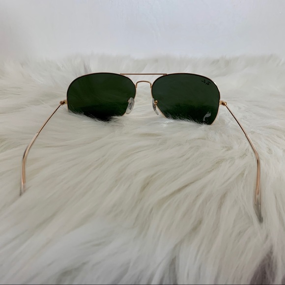 Ray Ban Oversized Aviator Sunglasses - Picture 3 of 4